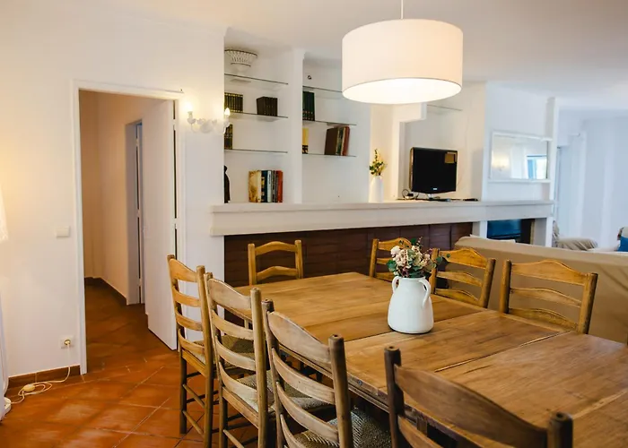 Casa Dos Pocinhos אריסרייה