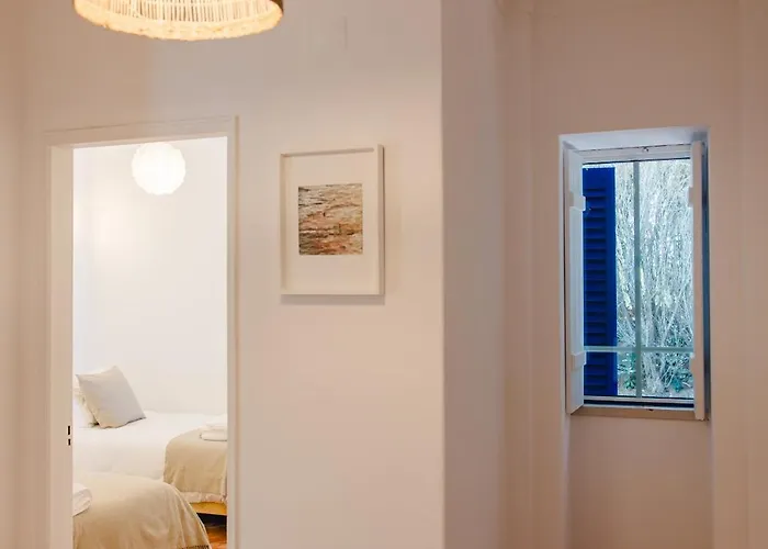 Casa Dos Pocinhos * אריסרייה